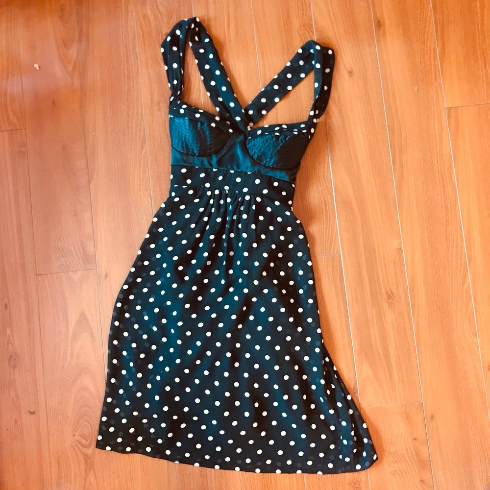 VINTAGE GUESS BLACK AND WHITE POLKA DOT DRESS